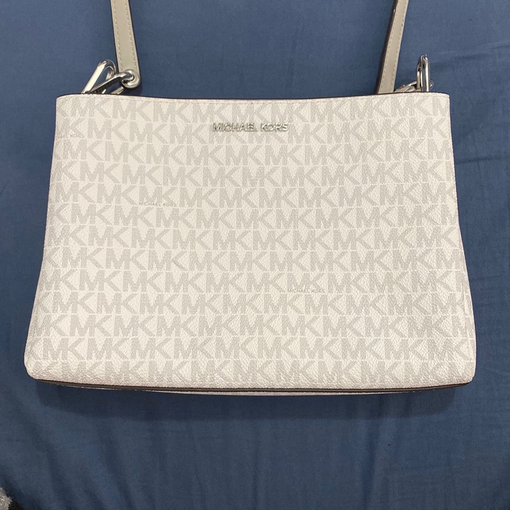 Michael Kors cross body